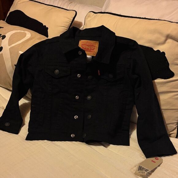 NWT Levi’s Black Denim Jacket - Picture 1 of 8